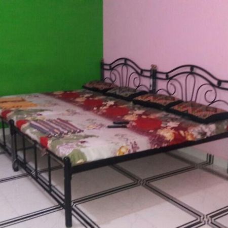 Fernandes Guest House Calangute Extérieur photo