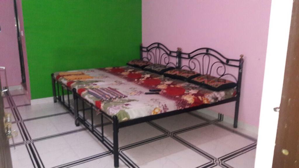 Fernandes Guest House Calangute Extérieur photo